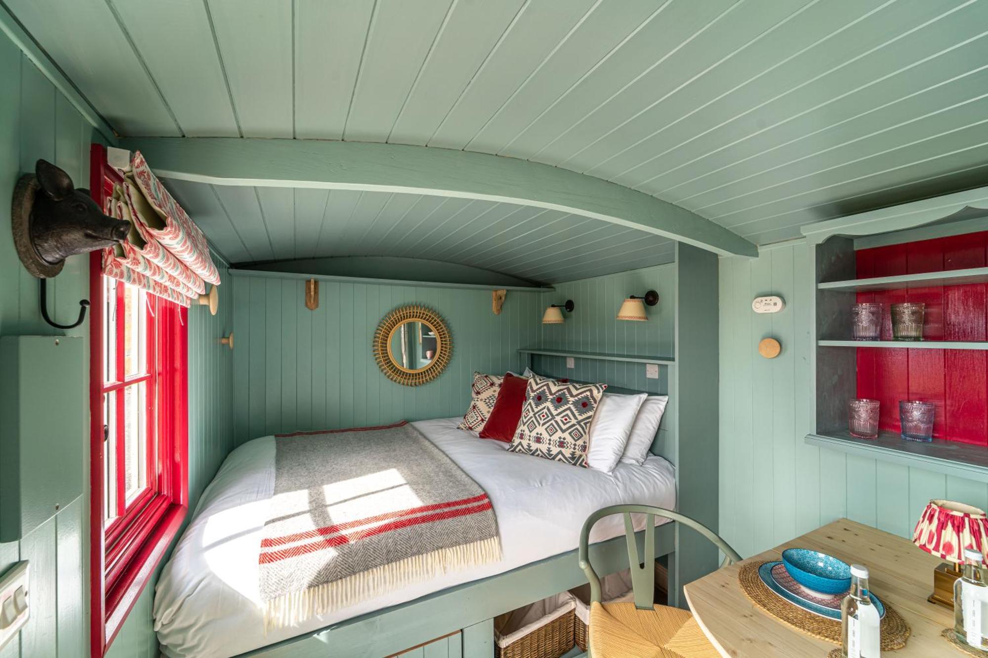 Barlwyd Glamping Hotel Blaenau Ffestiniog Bagian luar foto